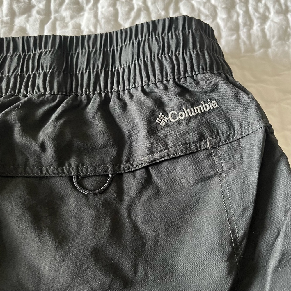 Columbia Shorts - Picture 5 of 7